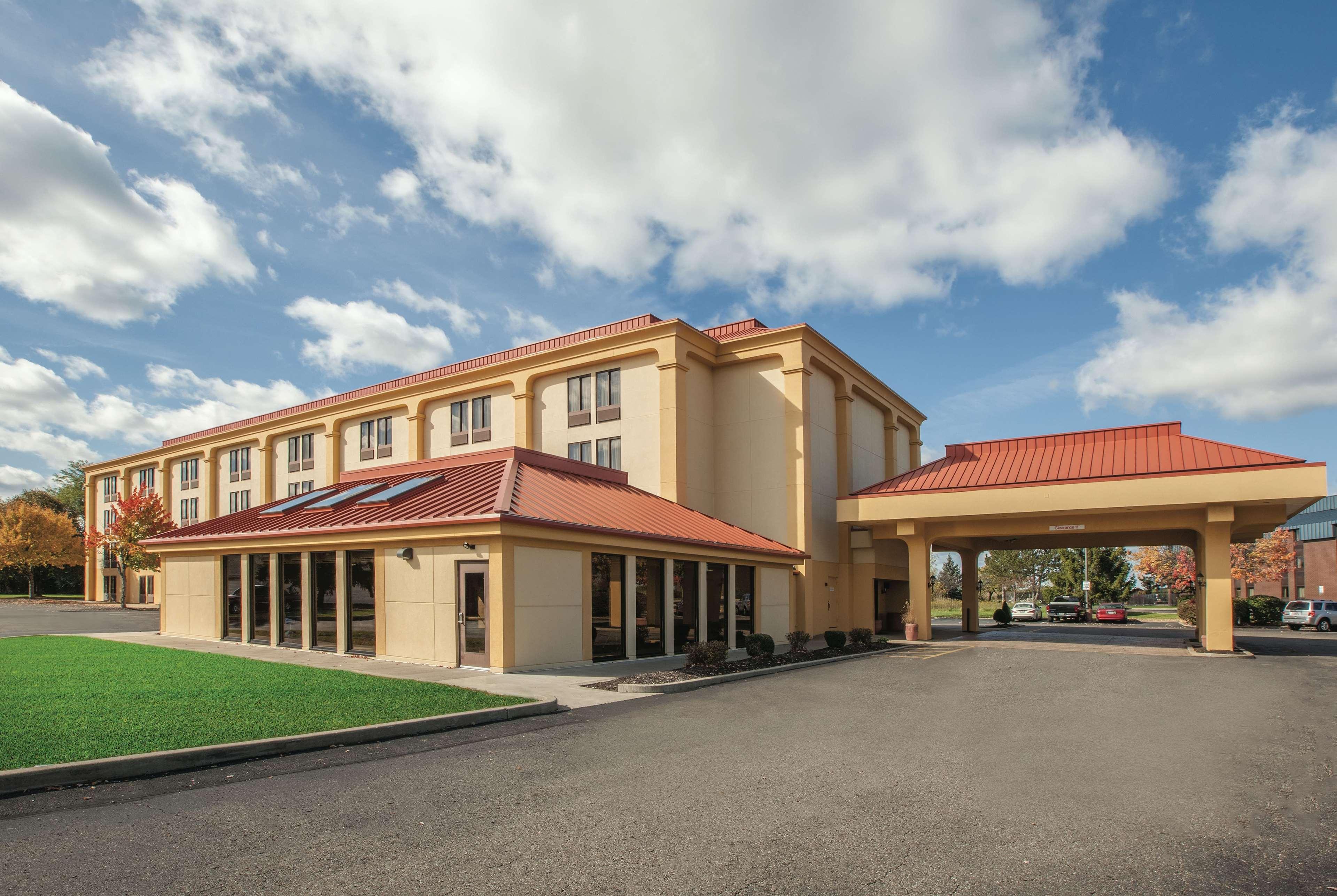 Country Inn & Suites By Radisson, Canton Near Hall Of Fame North Canton Εξωτερικό φωτογραφία