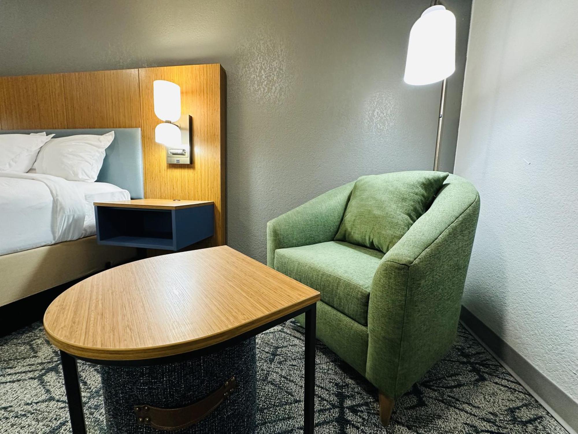 Country Inn & Suites By Radisson, Canton Near Hall Of Fame North Canton Εξωτερικό φωτογραφία