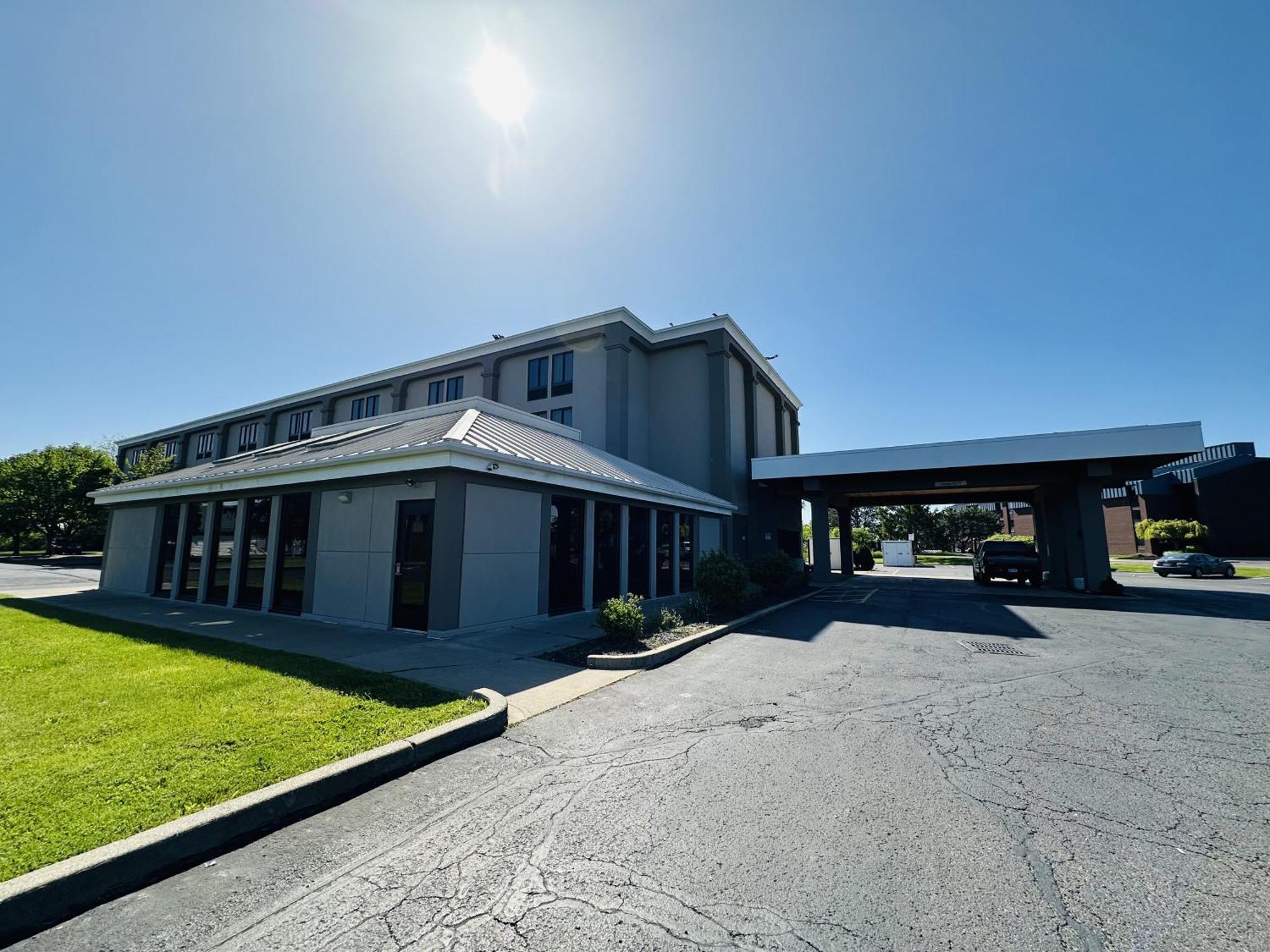 Country Inn & Suites By Radisson, Canton Near Hall Of Fame North Canton Εξωτερικό φωτογραφία