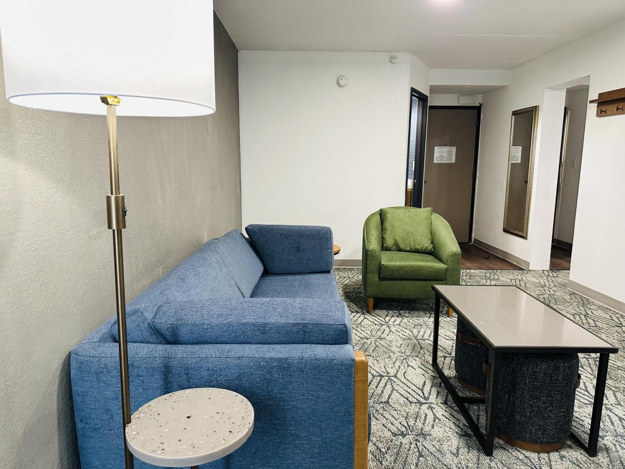 Country Inn & Suites By Radisson, Canton Near Hall Of Fame North Canton Εξωτερικό φωτογραφία