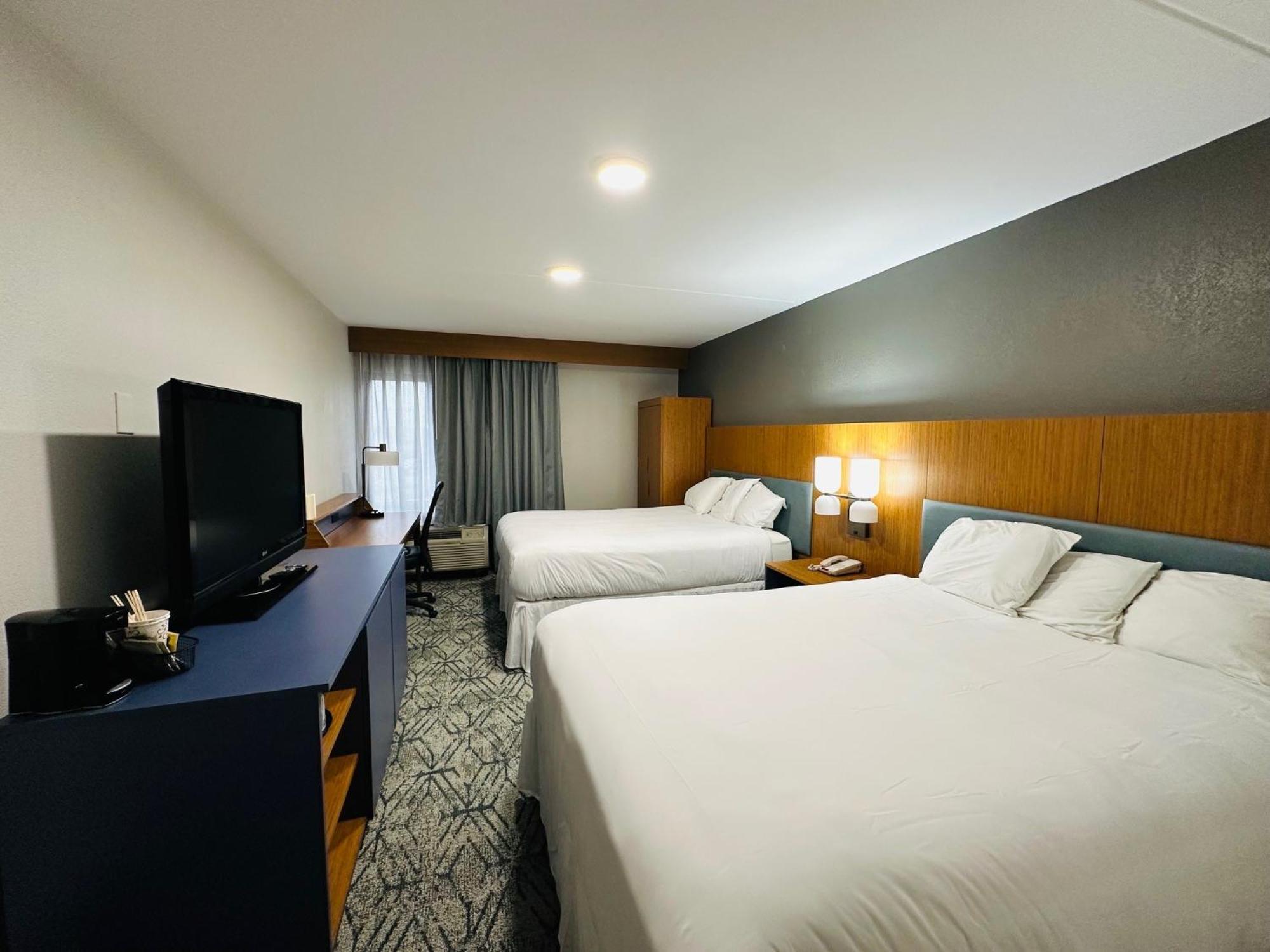 Country Inn & Suites By Radisson, Canton Near Hall Of Fame North Canton Εξωτερικό φωτογραφία