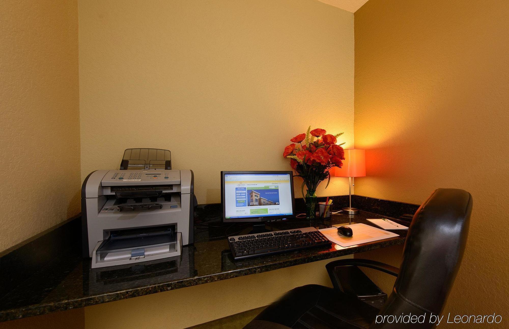 Country Inn & Suites By Radisson, Canton Near Hall Of Fame North Canton Εξωτερικό φωτογραφία
